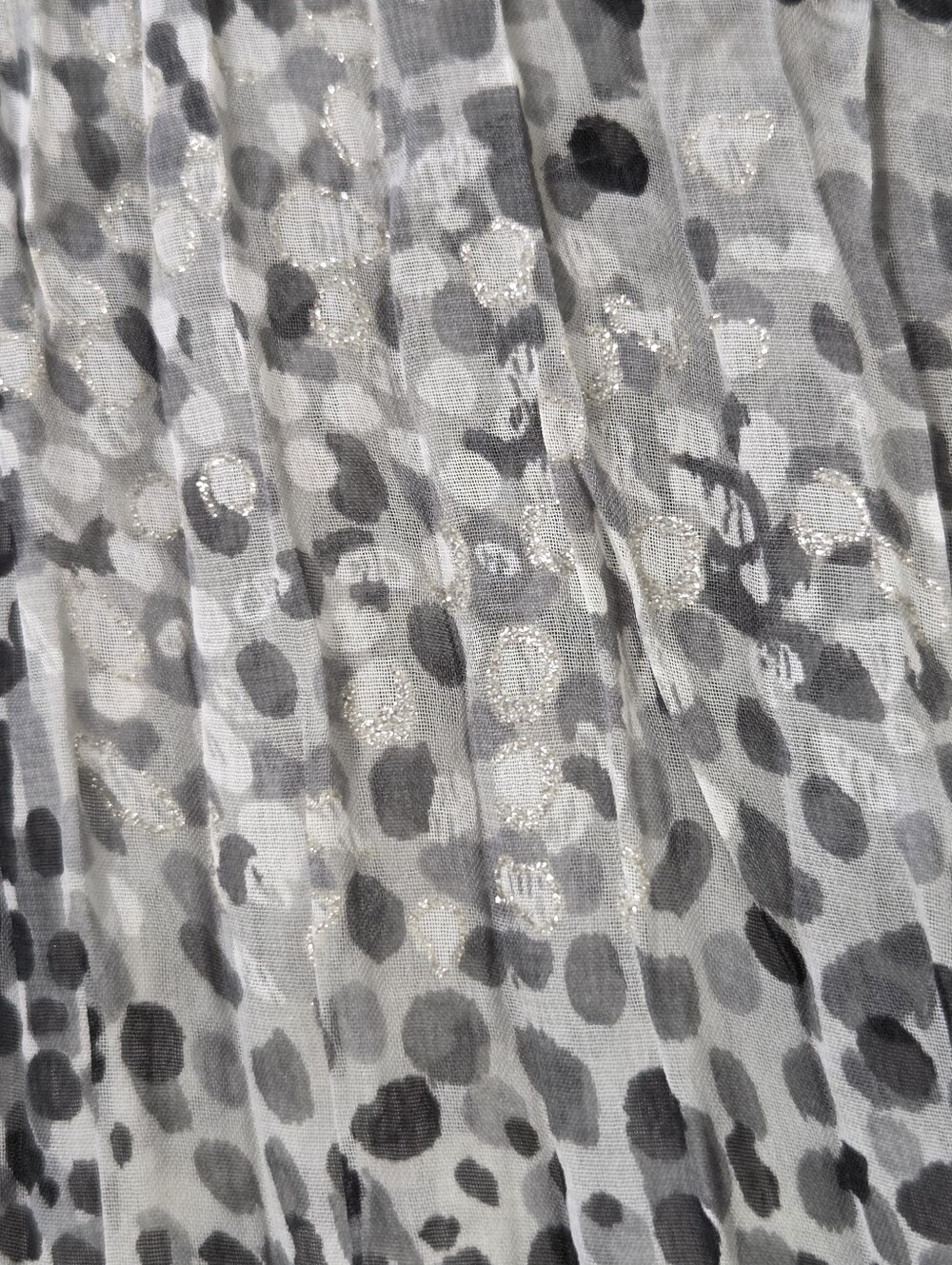 Sheer Open Front Ruffled Blouse. - Picture 4 of 9